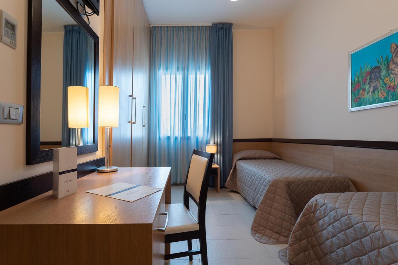 Club Azzurro Hotel & Resort Porto Cesareo Zewnętrze zdjęcie
