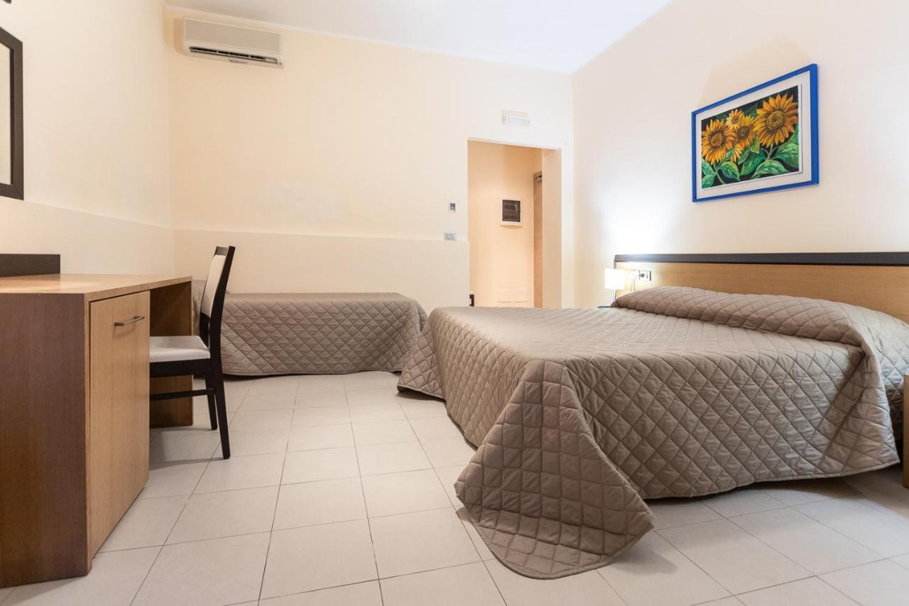 Club Azzurro Hotel & Resort Porto Cesareo Zewnętrze zdjęcie