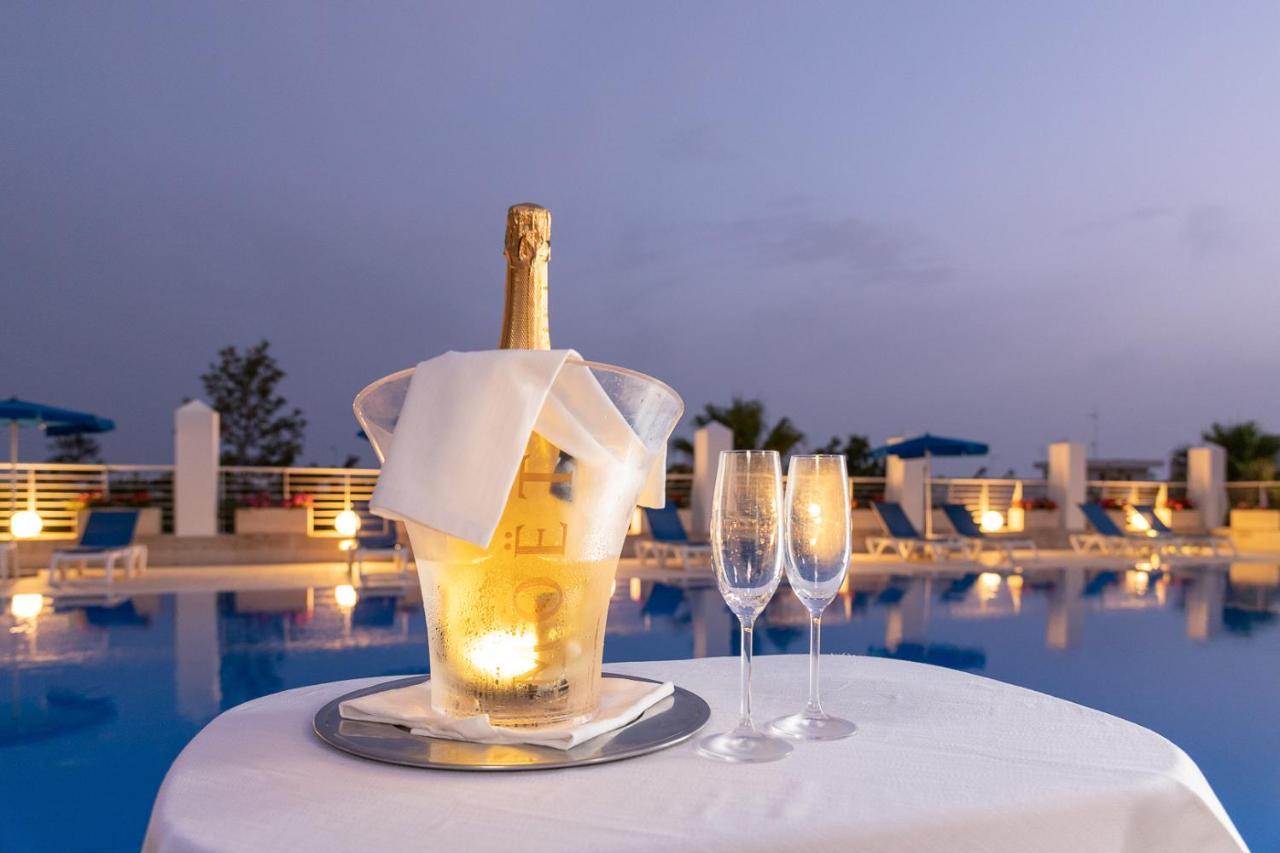 Club Azzurro Hotel & Resort Porto Cesareo Zewnętrze zdjęcie