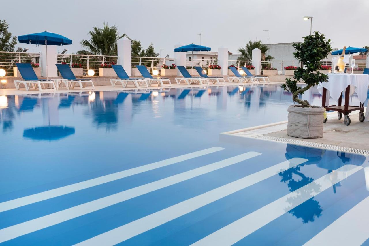 Club Azzurro Hotel & Resort Porto Cesareo Zewnętrze zdjęcie