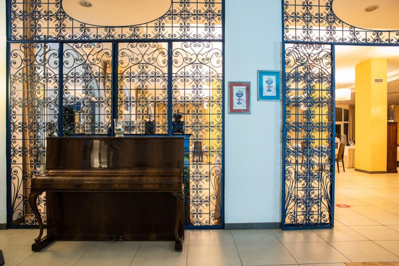 Club Azzurro Hotel & Resort Porto Cesareo Zewnętrze zdjęcie