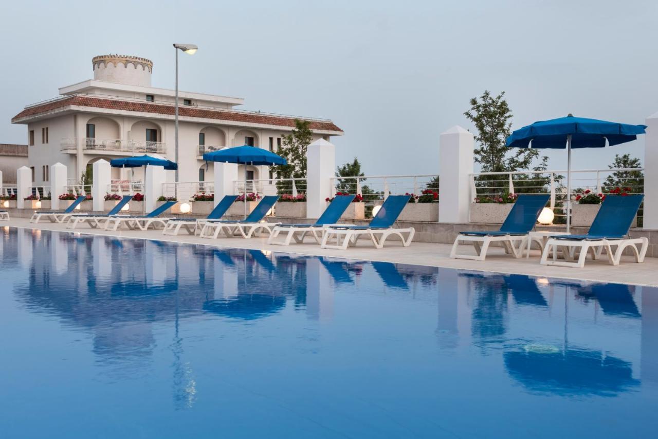 Club Azzurro Hotel & Resort Porto Cesareo Zewnętrze zdjęcie